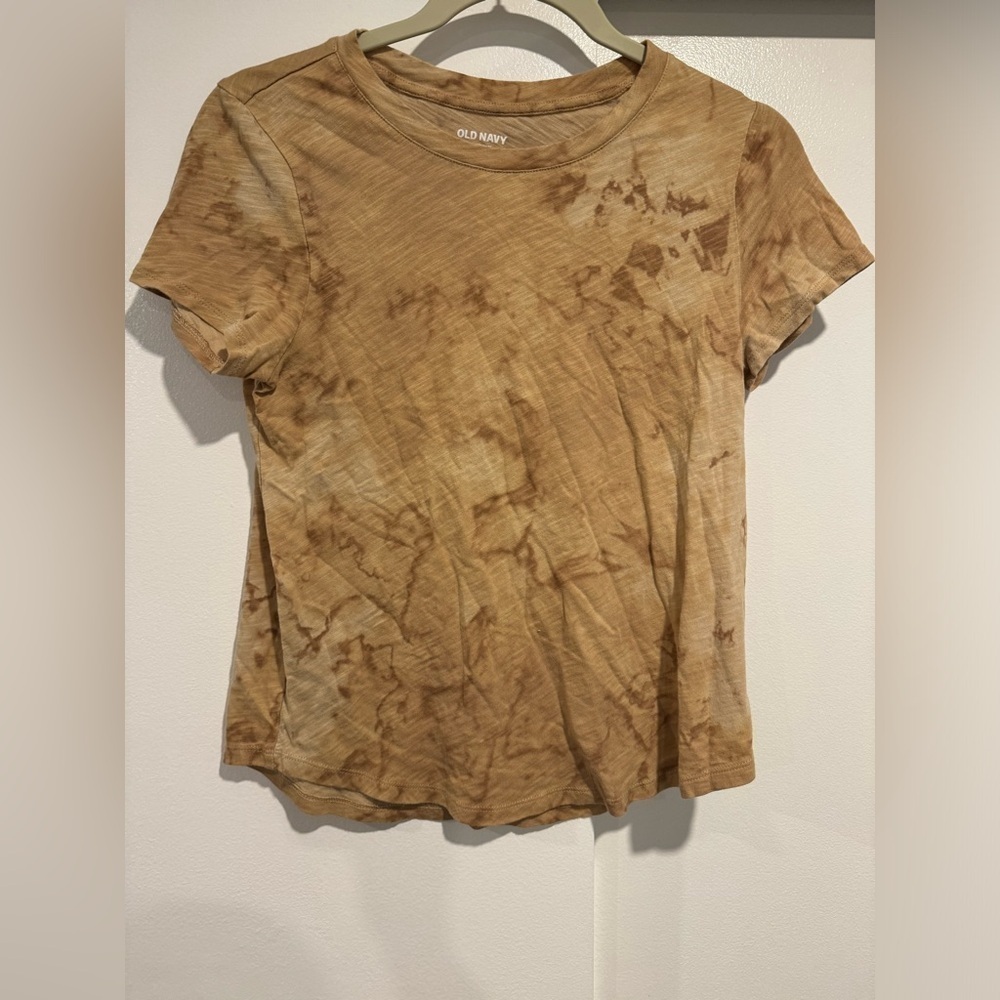 Old navy Tie Dye Mustard T-Shirt size XS